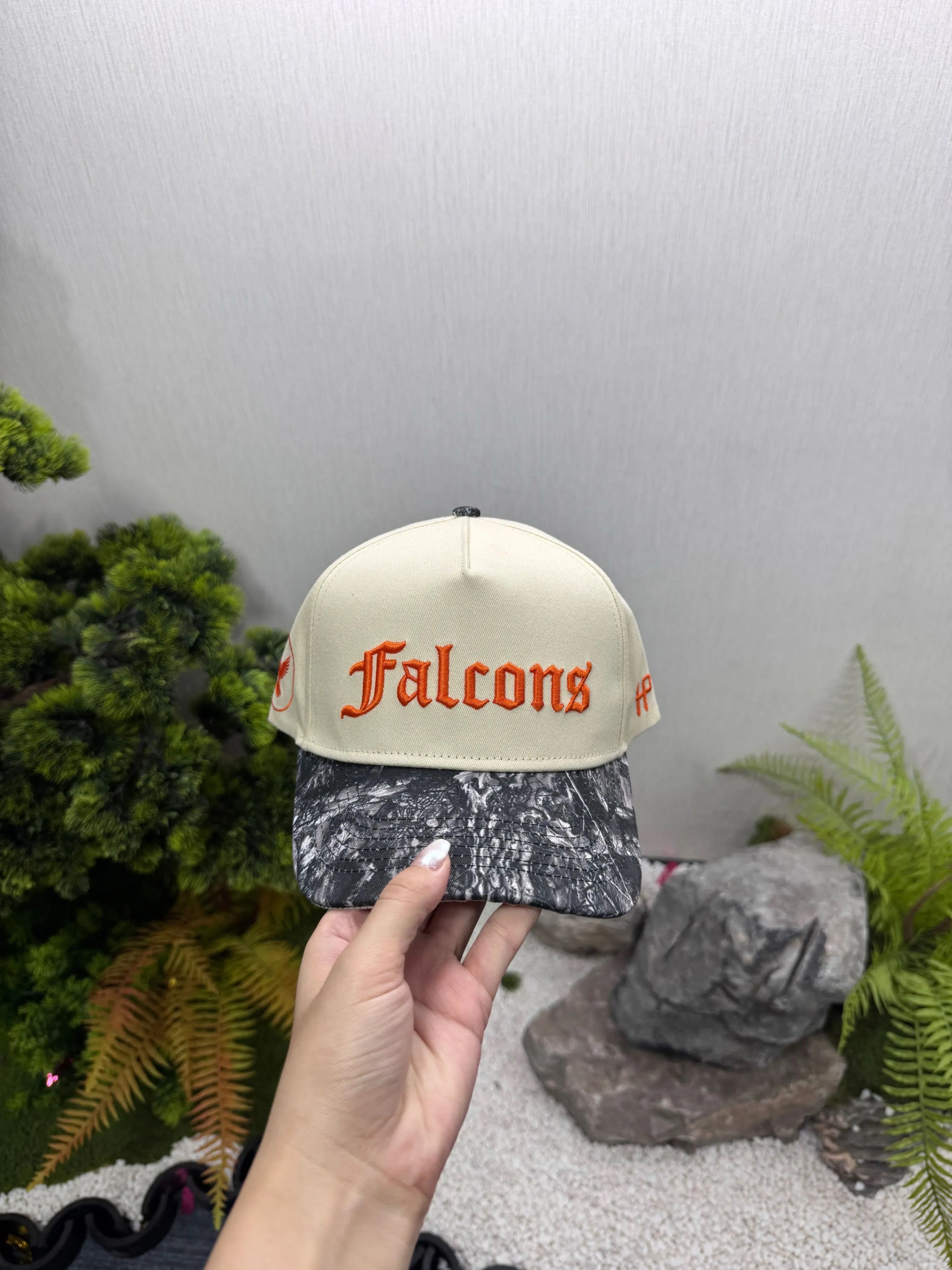 The Falcons - Camo
